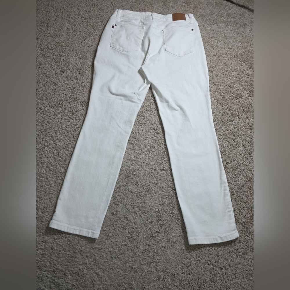 Judy Blue Jeans White Boyfriend Fit Size 15/32 High Rise - Picture 3 of 11